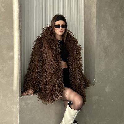 Палто Hilda short brown